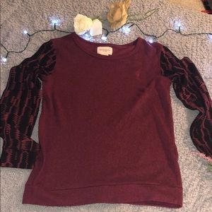 Women’s burgundy sweater #145